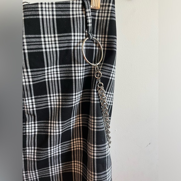 I.AM.GIA Madison Plaid Mini Skirt Small - Picture 12 of 12